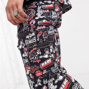 [NWOT] Pull&Bear X Urban Outfitters Looney Tunes trousers Mens Size 36